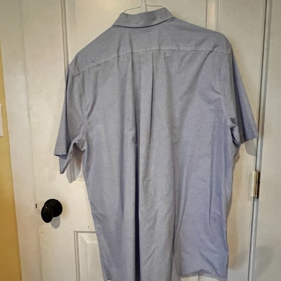 LL Bean Short Sleeved Button Down Size L-Tall - Picture 3 of 3